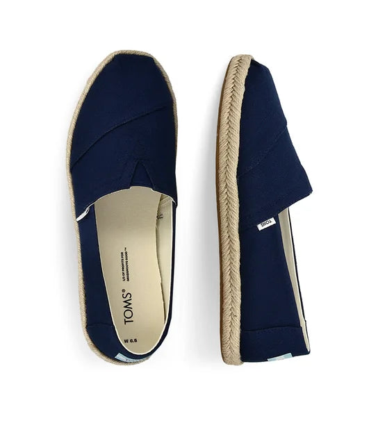 Toms 10019674