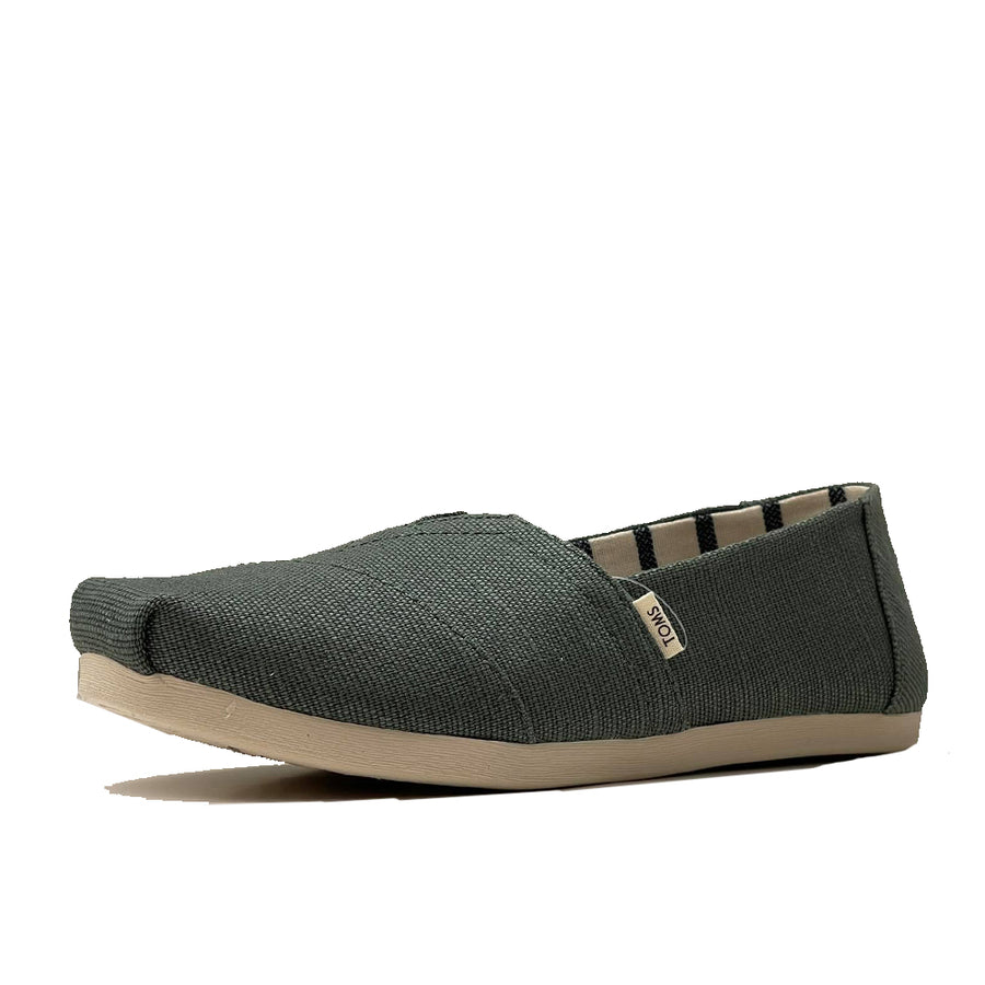 TOMS 10015274